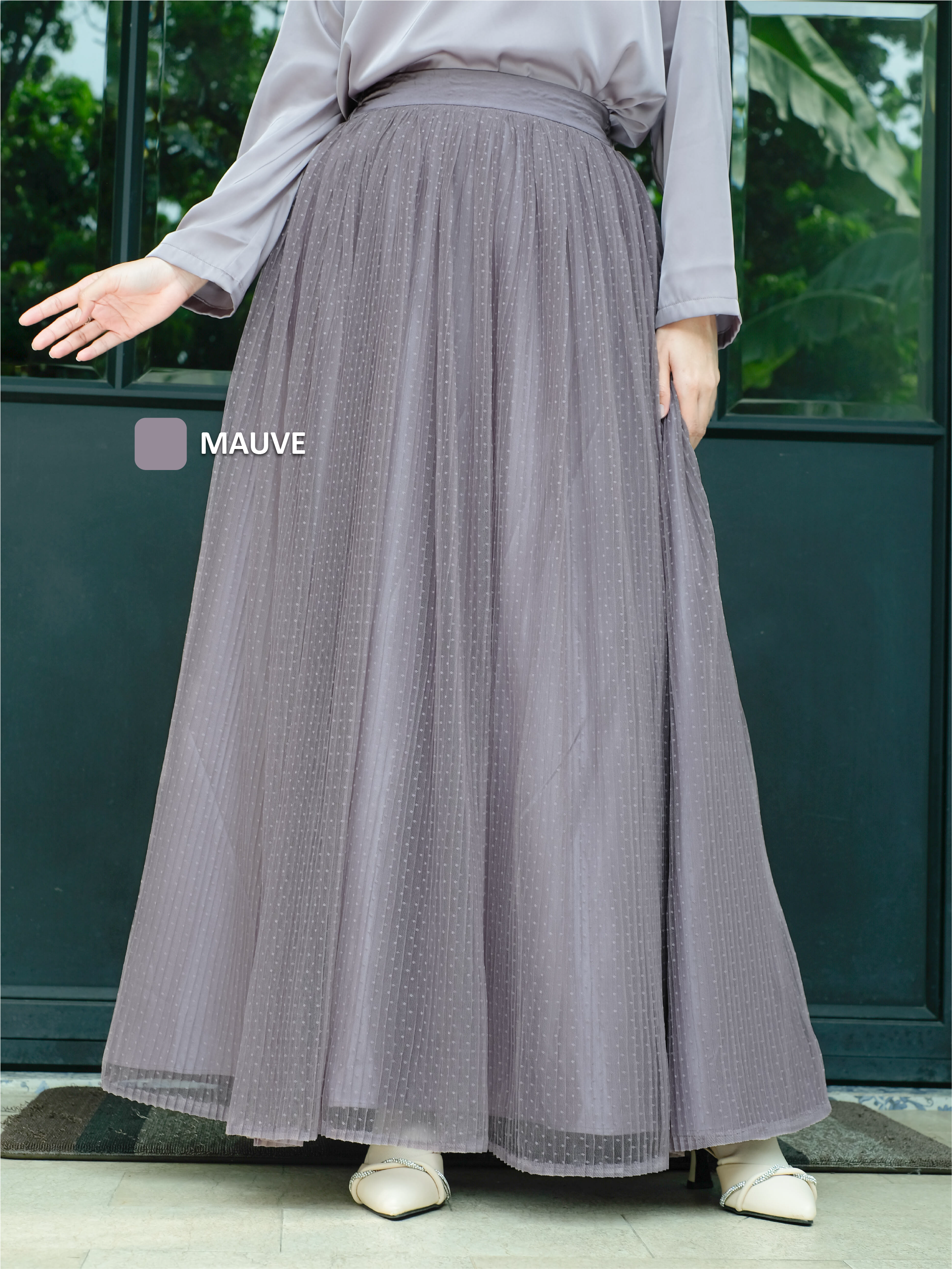 mauve hela@2x